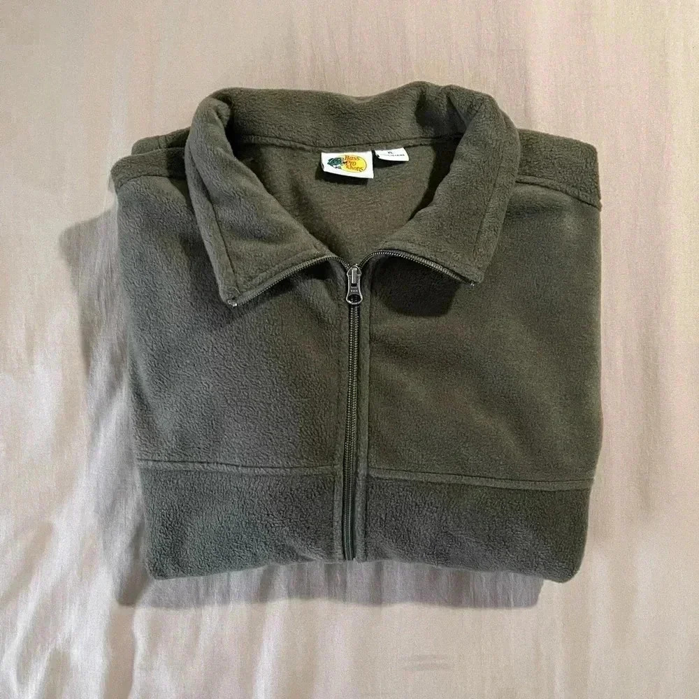Men’s Bass pro shop fleece jacket
